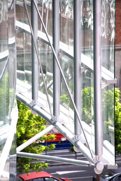 FEDERICO SORIANO - EDIFICIO EN PLAZA BIZKAIA 07