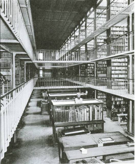 HENRI LABROUSTE - Bibliothèque nationale 04