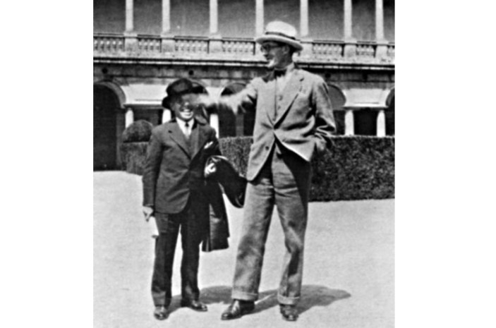 MERCADAL Y LE CORBUSIER