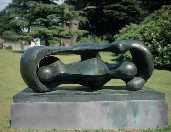 i-formas-conectadas-reclinadas-i-1969-edicion-en-bronce-de-9-1-longitud-213-cm-firma-grabada-moore-7-9