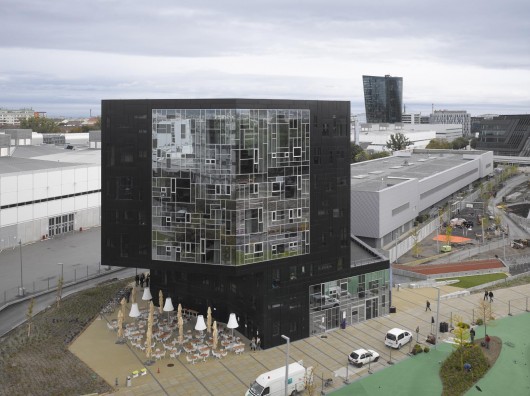 527479c3e8e44e88a0000775_academia-de-ejecutivos-universidad-de-wu-no-mad_1rh2232-0038-530x396